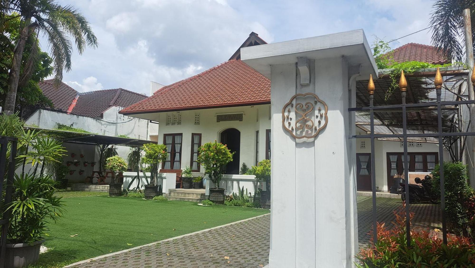 Clemmie Huis Yogyakarta Eksteriør billede
